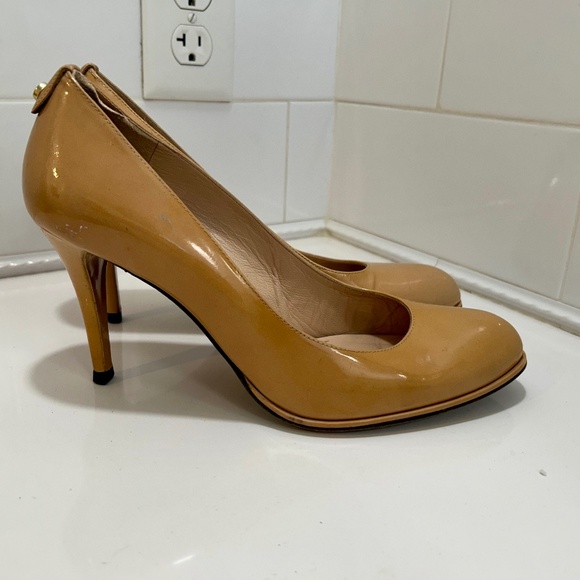 Stuart Weitzman Nude Pumps 9M - Picture 1 of 8